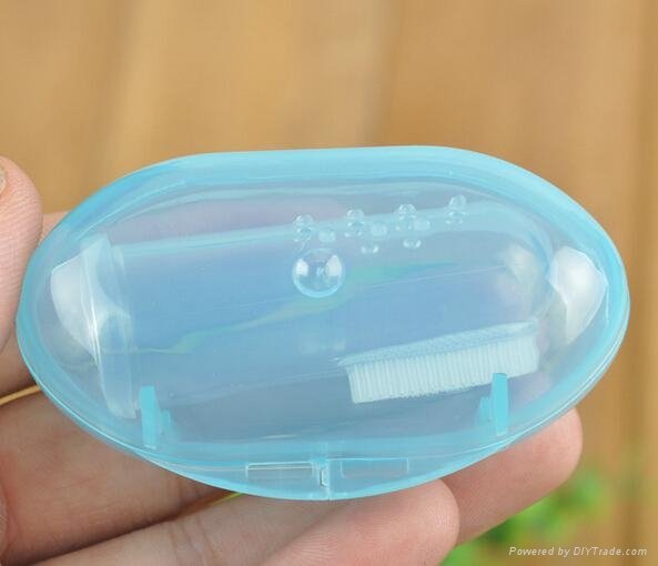 Transparent silicone finger brush for baby