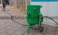 Portable sandblasting machine