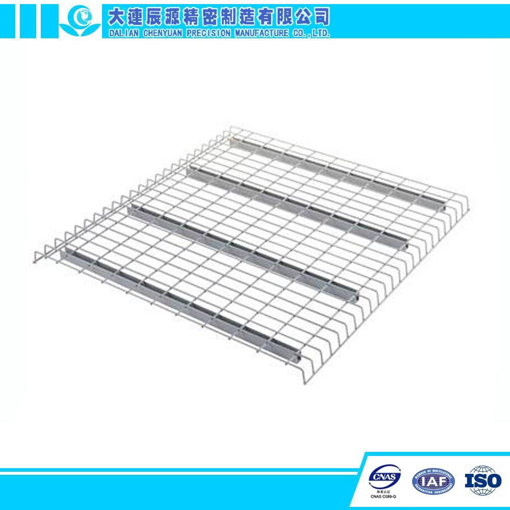 High Quality Welded Galvanized or PVC Coated Wire Mesh Decking 2