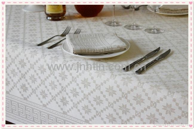 Custom design jacquard table cloth table cover 2