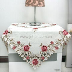 Custom design embroidery table cloth