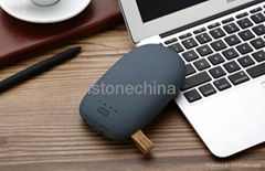 10400mAh Dual USB Stone Large Capacity