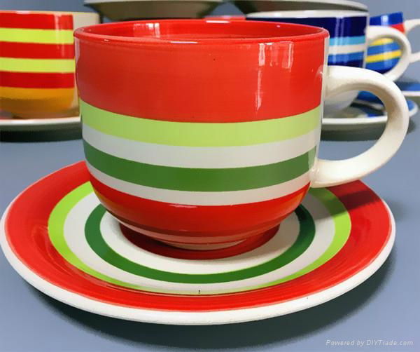 Chile's hot selling hand-painted coffee cups and saucers 4