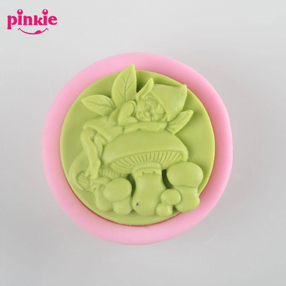 Z257 Mushroom Shaped Silicone Moulds for Soap and Cake 4