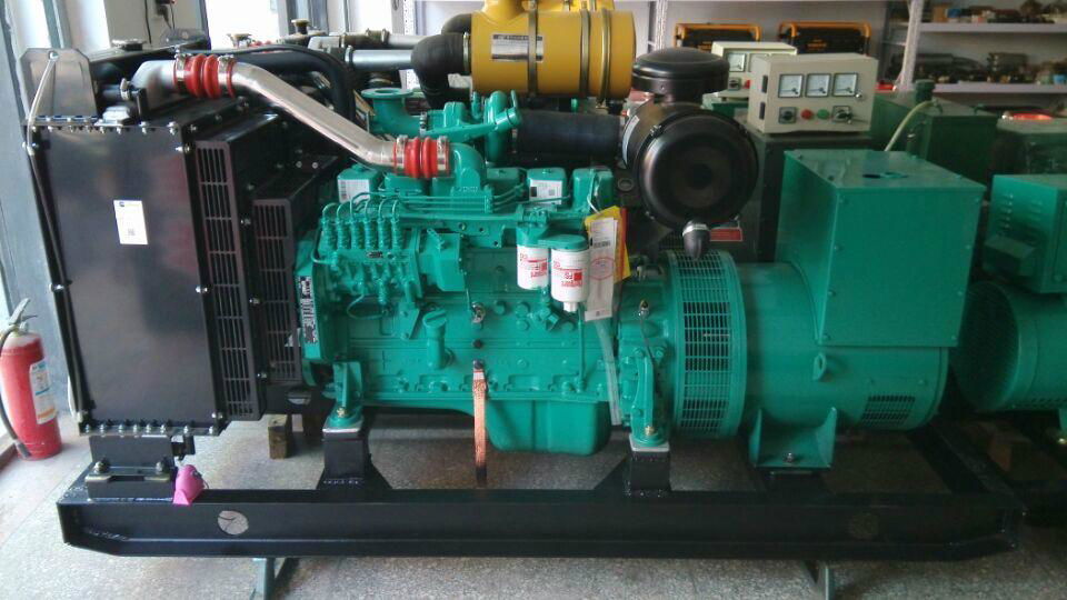 Oem  100kw  diesel generator set three phase with Cummins engine