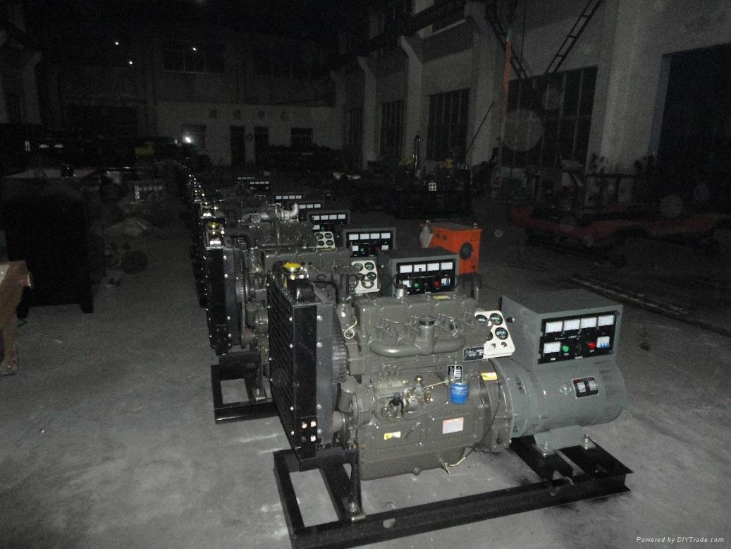 Low price 100kw  diesel generator  AC three phase  factory price  2