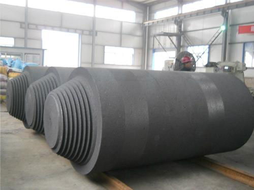 Large-size Graphite Electrode 3