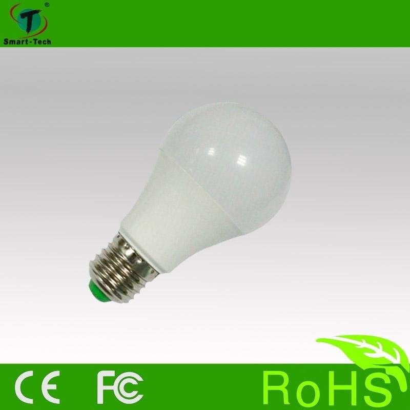 Brightness LED E27 IR remote control rgbw light bulb with full color rotating 3