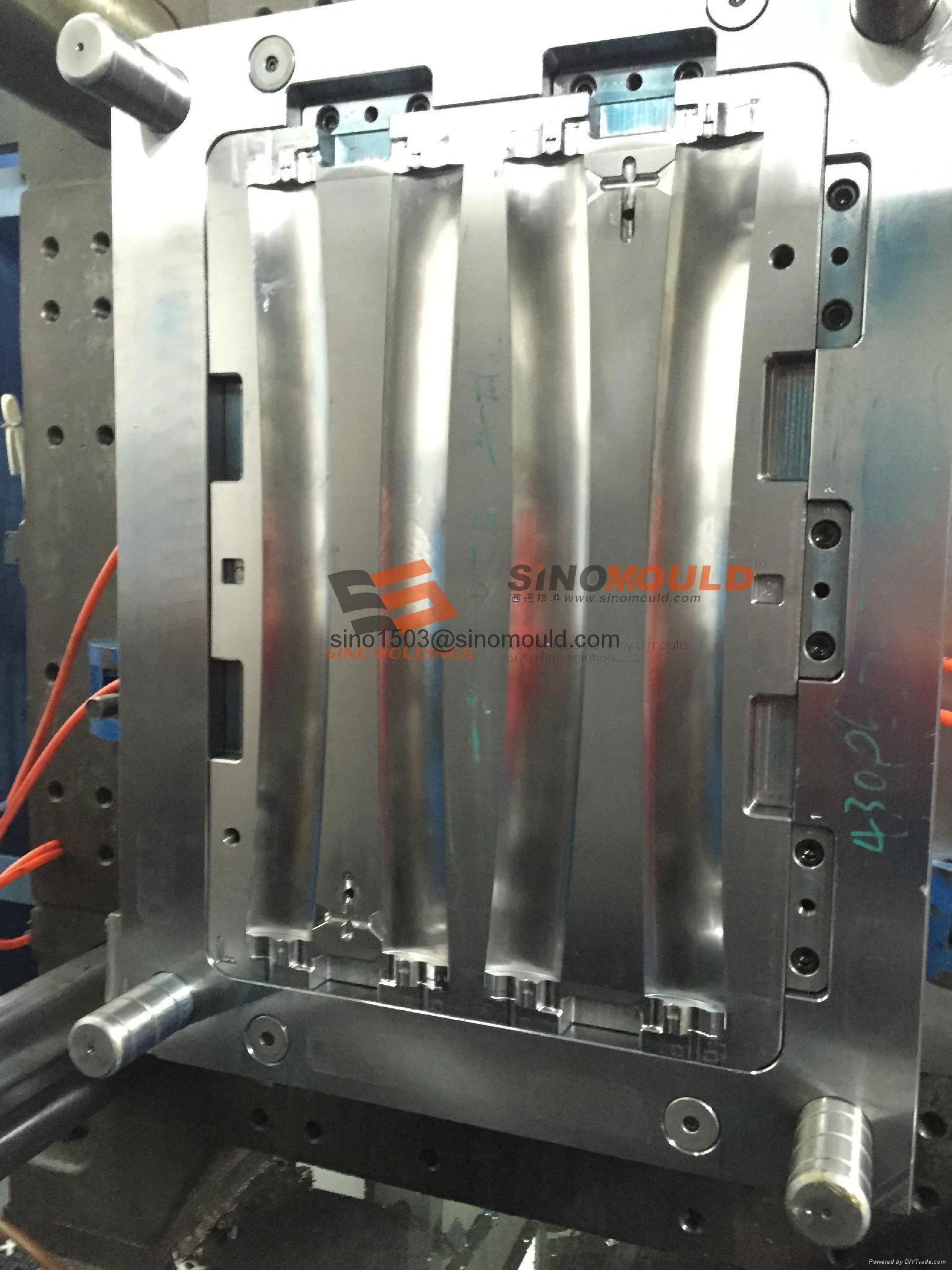 Air Conditioner Swing Blade Mold 3