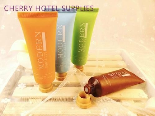 OEM hotel wholesale disposable spa shampoo tube 2