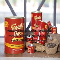 Homemade tomato paste