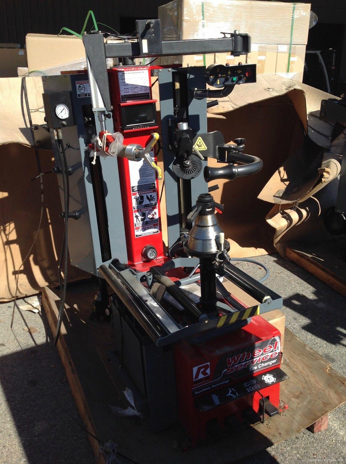 Ranger RX3040 NEXTGEN™ RimGuard™ 30" Touchless / Leverless Tire Changer