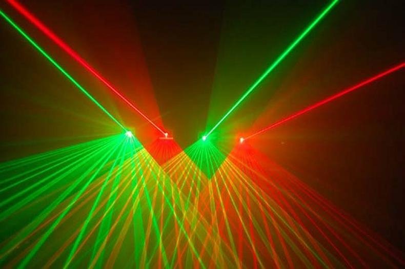 4 lens red and green laser light 4