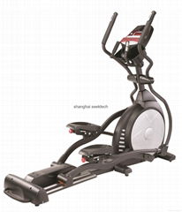 VT800  Deluxe Commercial Cross Trainer