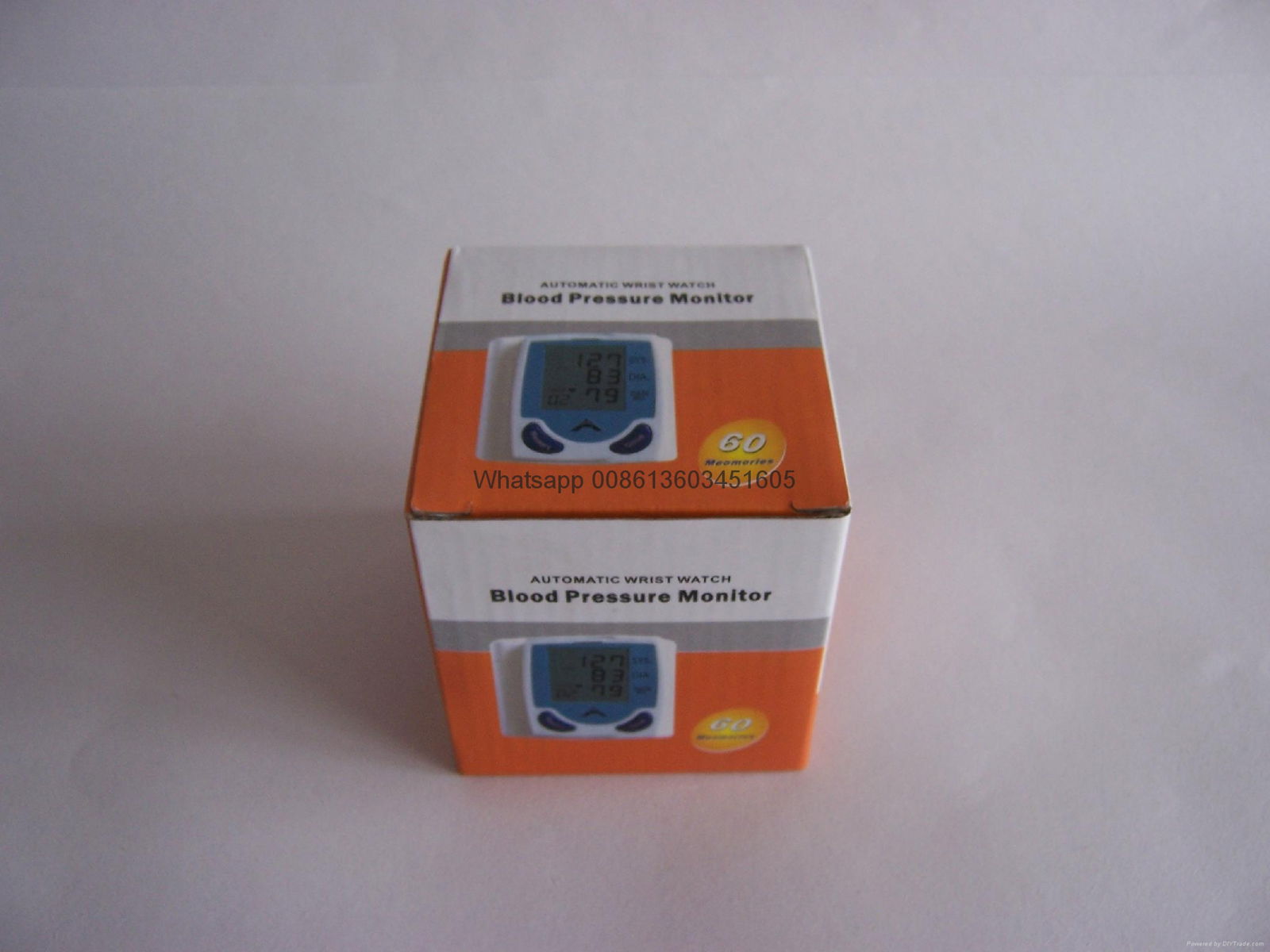 Home Digital Wrist Blood Pressure Monitor gauge tester heart beat meter with LCD 2