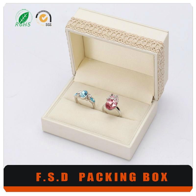 Luxury Plastic Leather Jewelry Box 3
