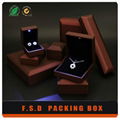  High Quanlity Display LED Light Jewelry Box 1