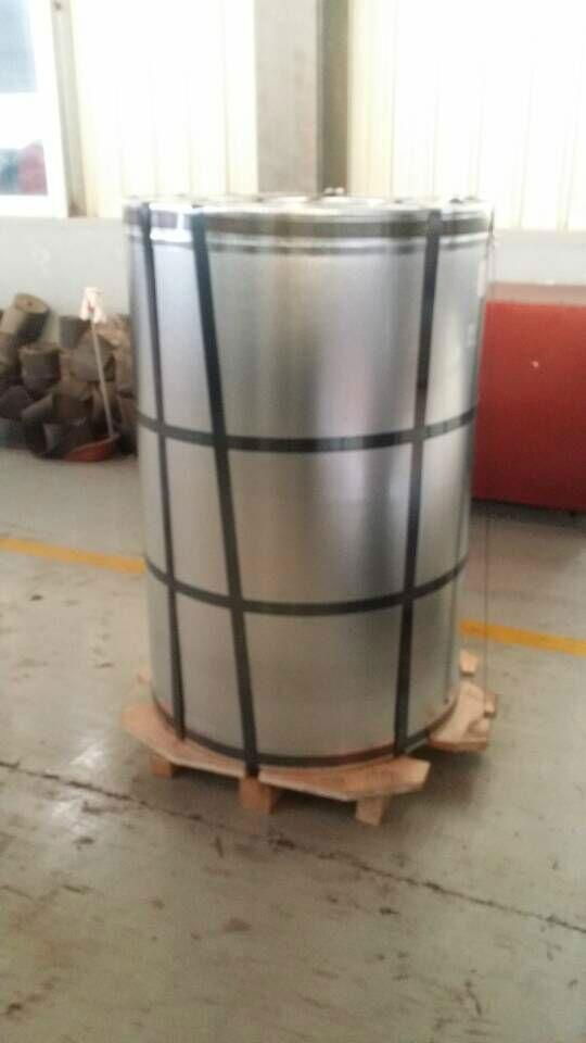 Color Coated Galvanized Steel Coil(0.13mm-0.8mm) 2