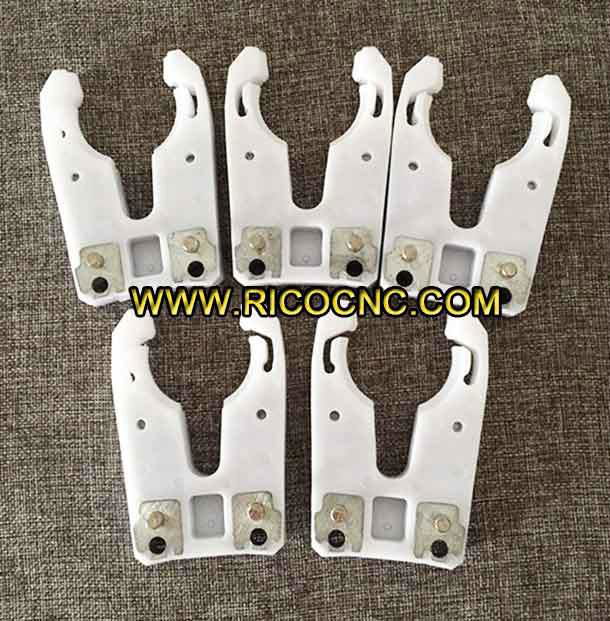 ISO30 Tool Changer Grippers CNC Tool Holder Forks 2