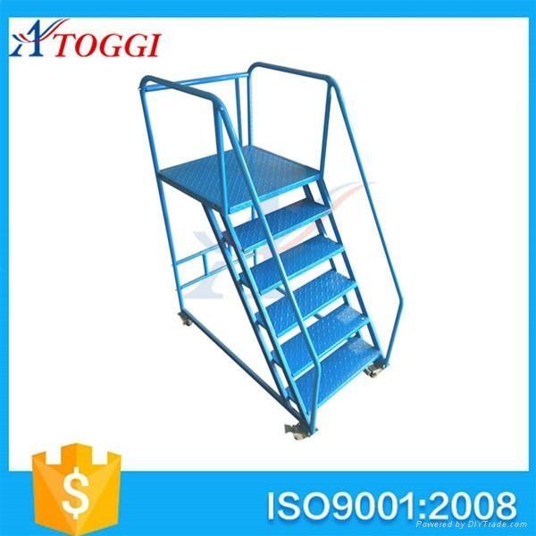 lightweight folding steel wide step ladder 5