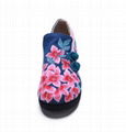 Comfortable hand embroidered shoes 3