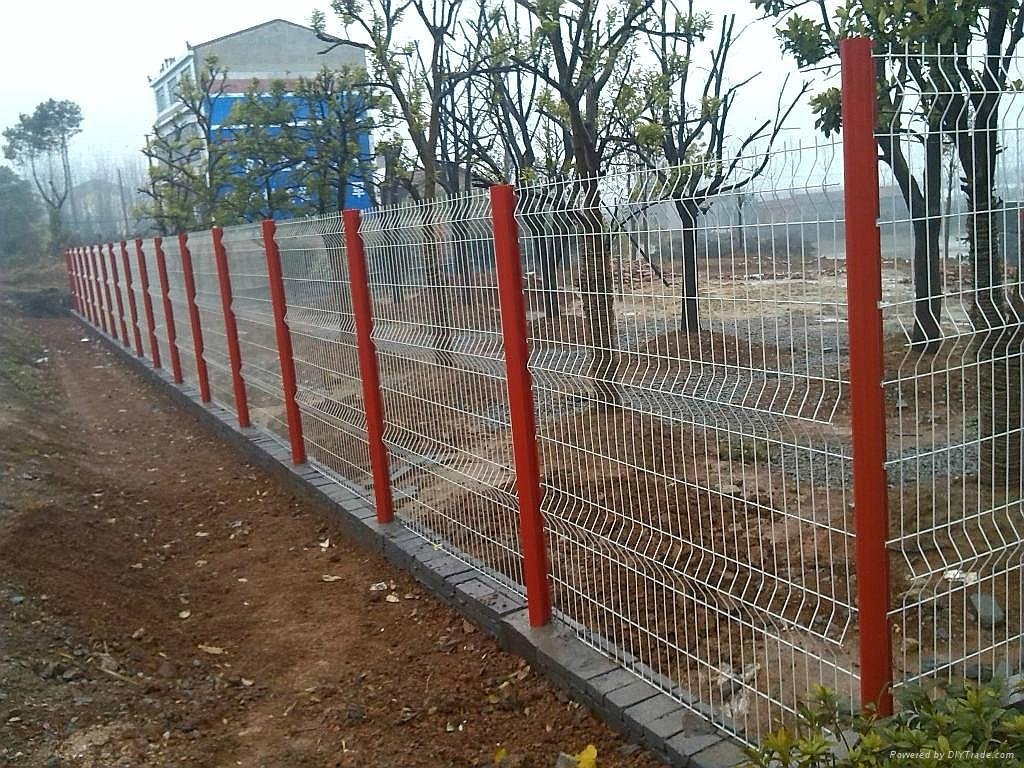 hot offer for competitive price good quality 3d bending fence  2