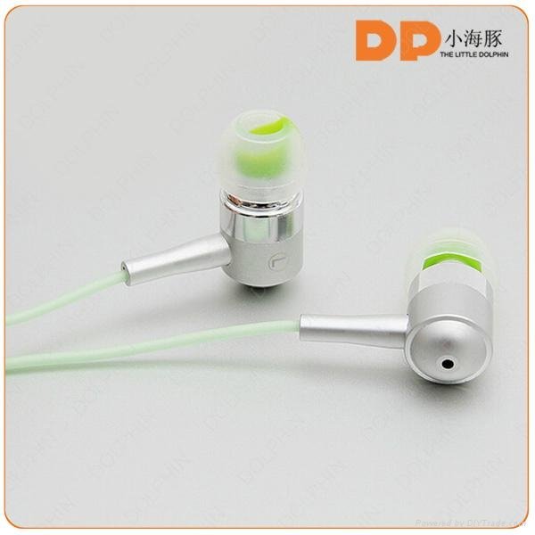 New products 2016 Fancy fluorescence glowing earphone free sample earbuds  5