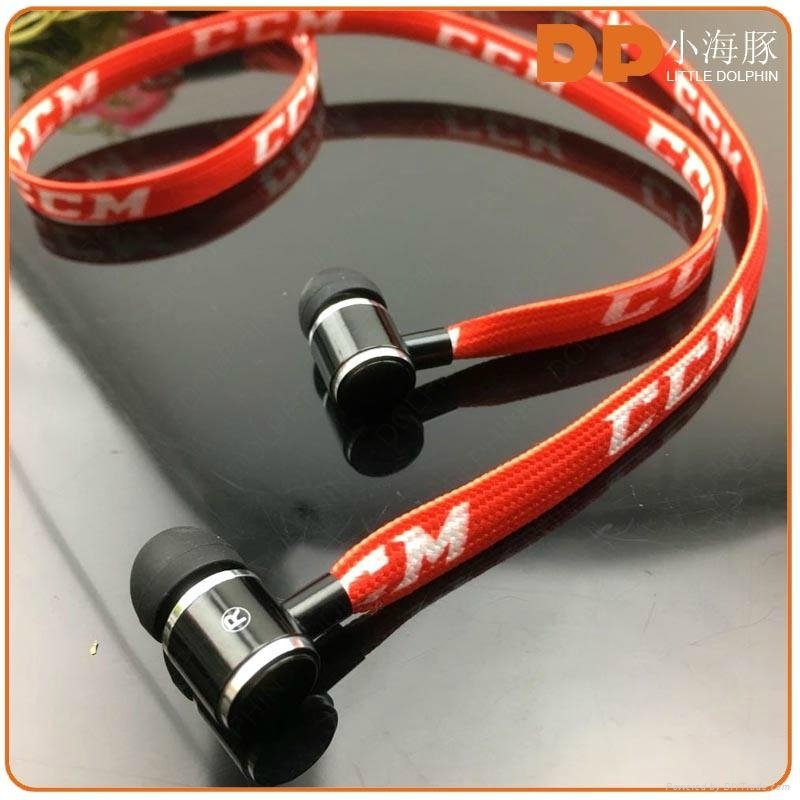 China OEM colorful shoelace earphone noise cancelling headphone with mic