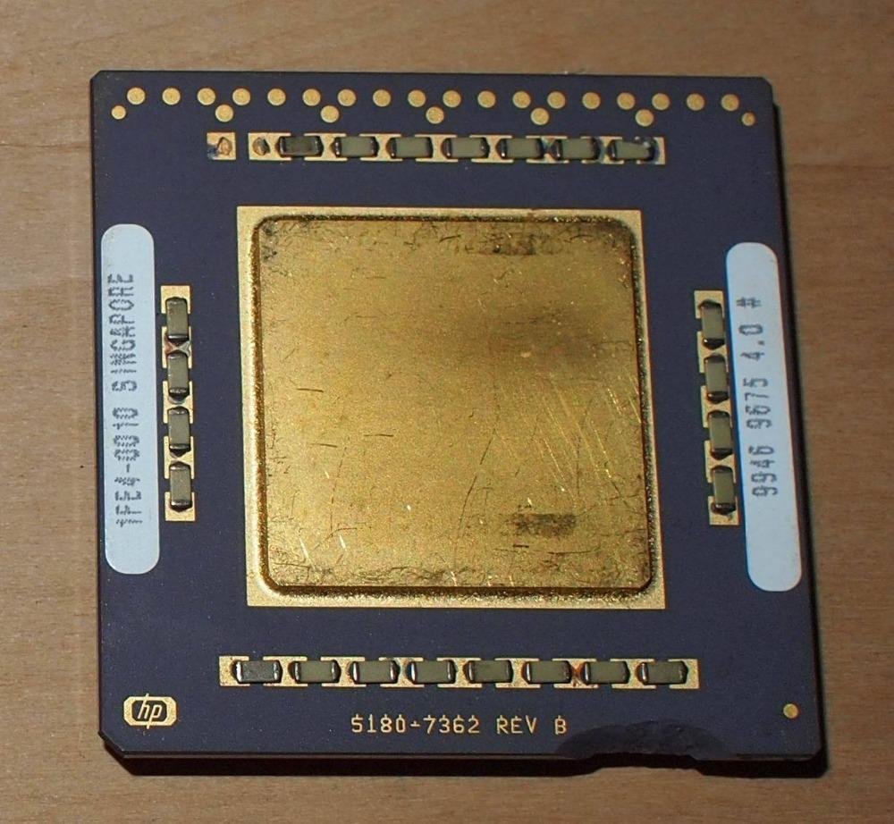 Intel Pentium Pro Ceramic CPU Processor Scrap with Gold Pins 2