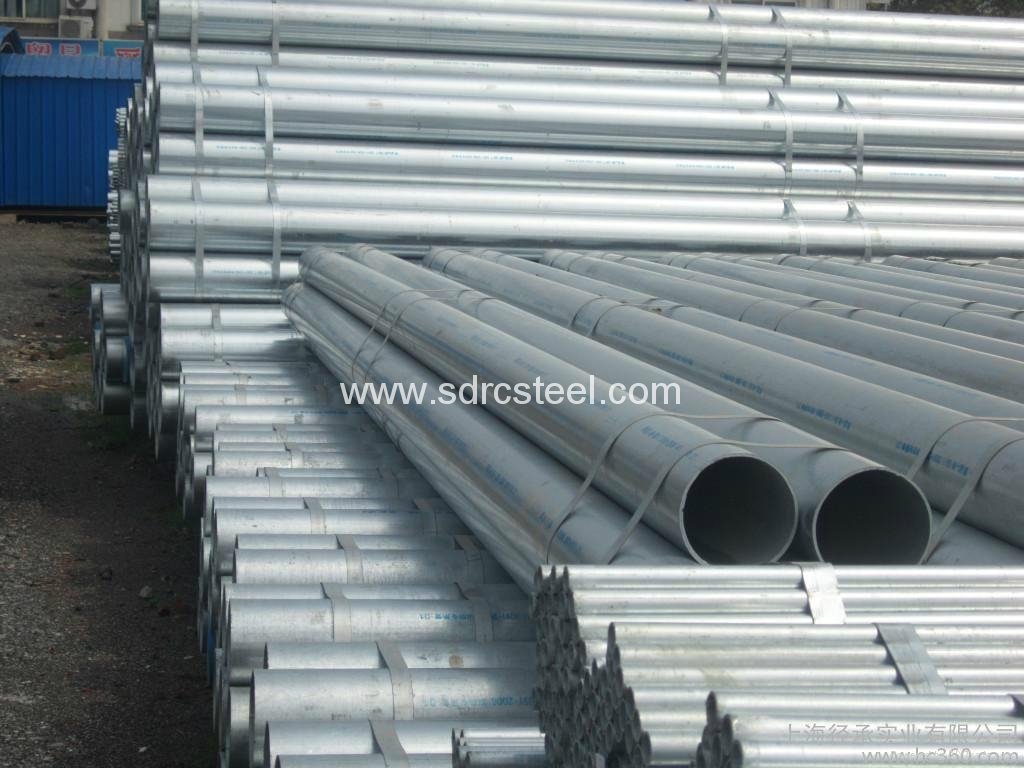 Welded Connection Round Hot-DIP Galvanized Steel Pipe 2
