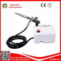 Battery Type mini compressor with air spray gun 3