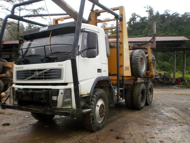 Used Volvo FM440 Logging Trucks for SALE