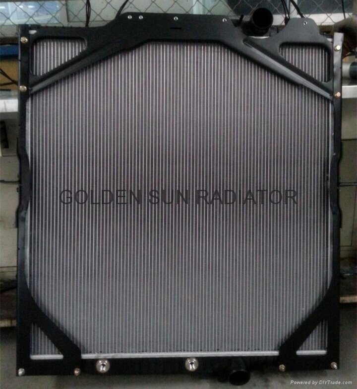 Hot sale automobile cooling spare parts for VOLVO FH12 truck radiators 20984815 4