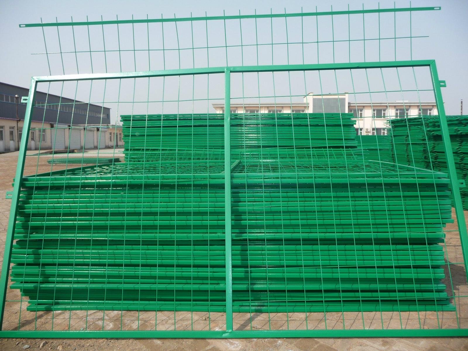 护栏网 高速护栏铁路护栏 体育场围栏 隔离栅