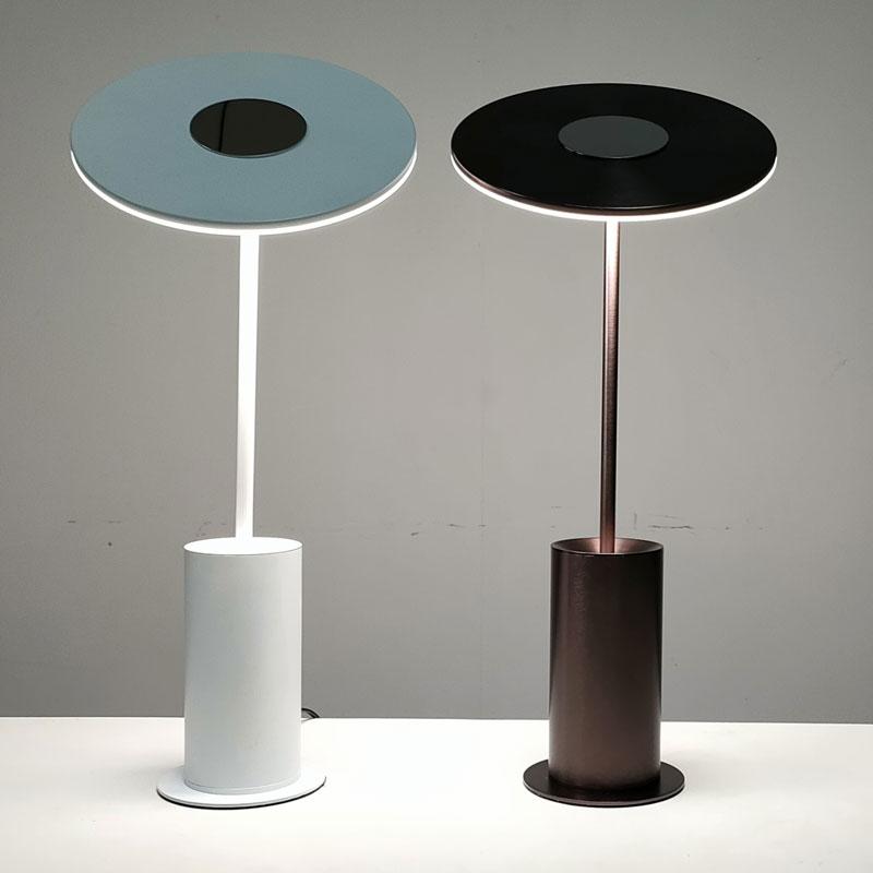 Adjustable LED Table Lamp With Rotary Shade