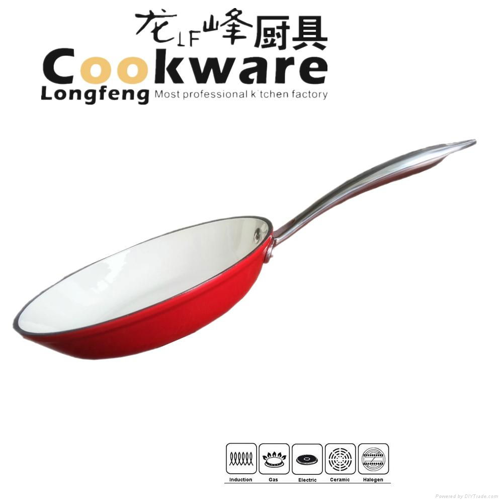 Newest light weight fry pan with different colors and sizes 3