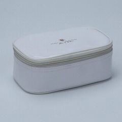 White Enamel PU Cosmetic Bag														