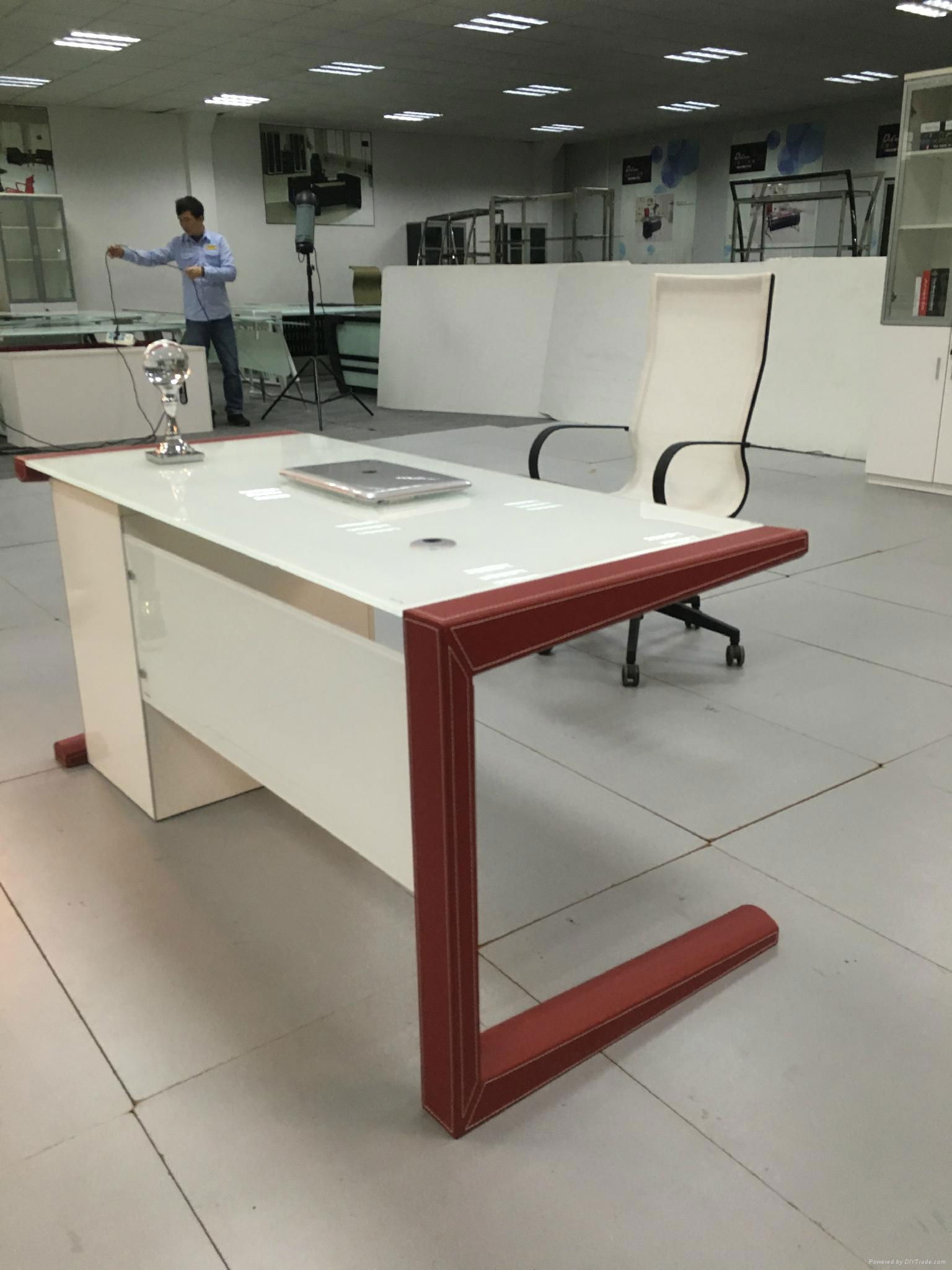 office table glass office desk DCB1503 DECHUAN (China Manufacturer