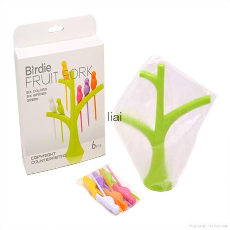 Tableware Dinnerware Sets Creative Tree+Birds Design Plastic Fruit Forks 160pcs/ 2