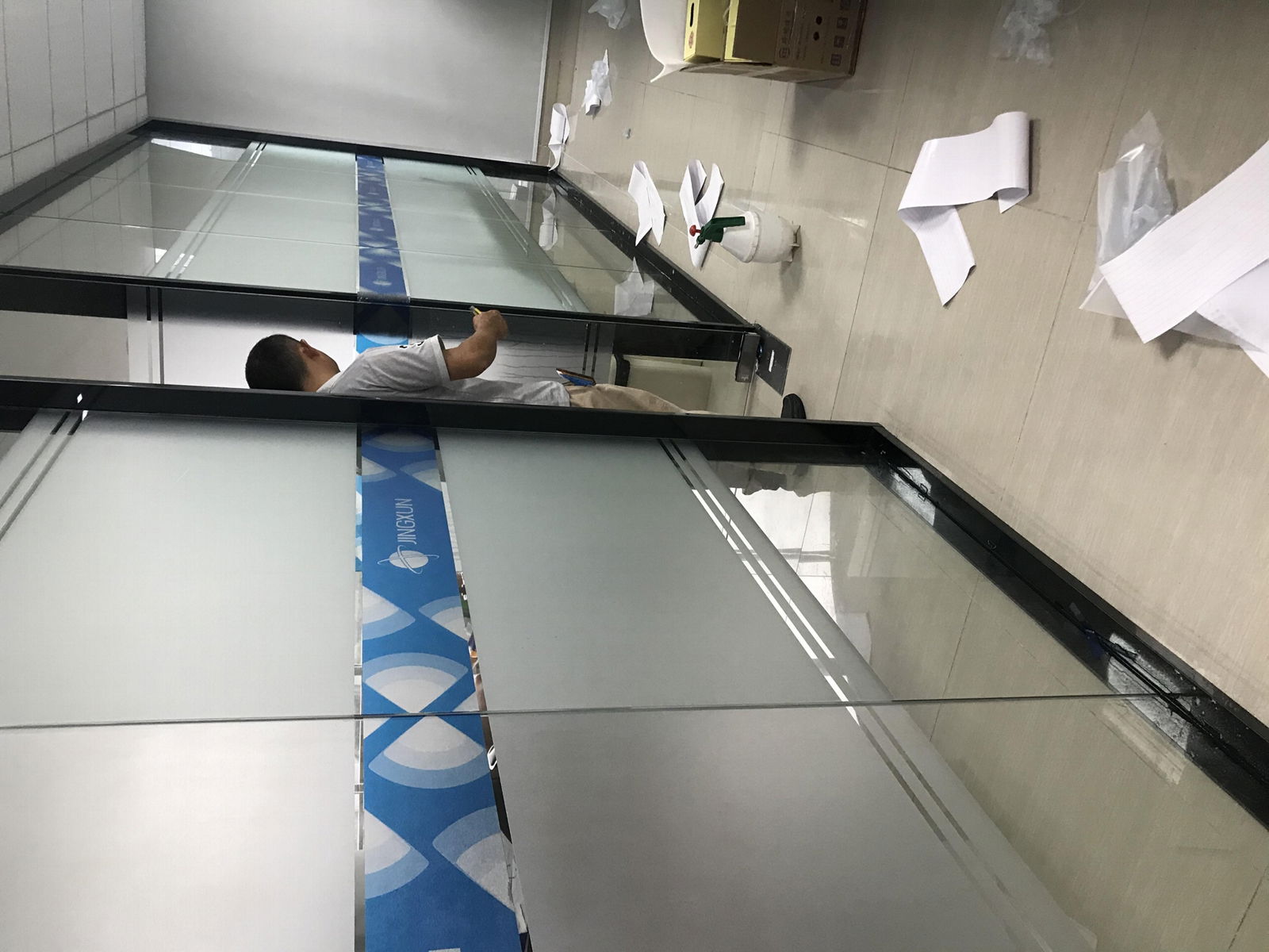 深圳玻璃膜商場辦公室酒店防爆膜裝飾膜 4