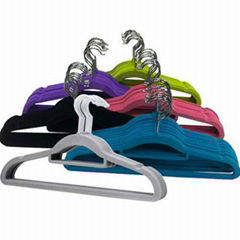 Cascading hanger Non-slip