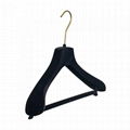 velvet suit hanger with shoulder pads 3