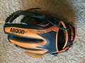 NWT GOTM NOVEMBER 2013 BASEBALL GLOVE