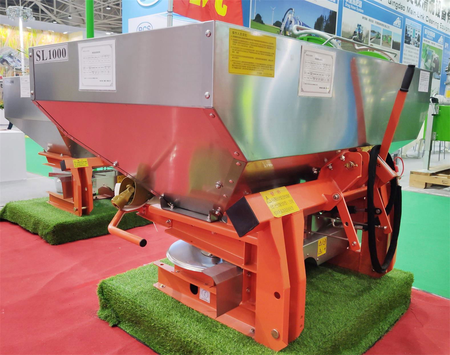 Tractor Mounted Pto Double-Disc Fertilizer Spreader
