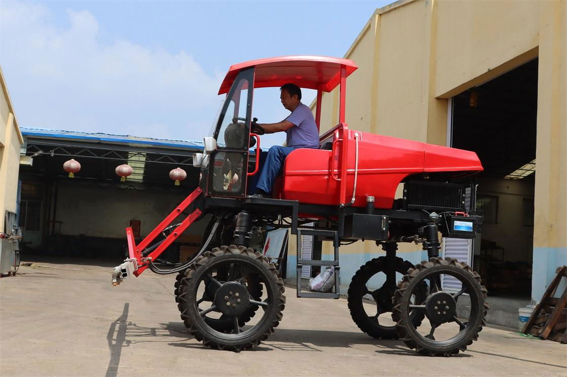 Agricultural rice field boom sprayer  5