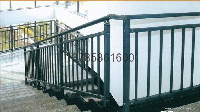 锌钢楼梯护栏 2