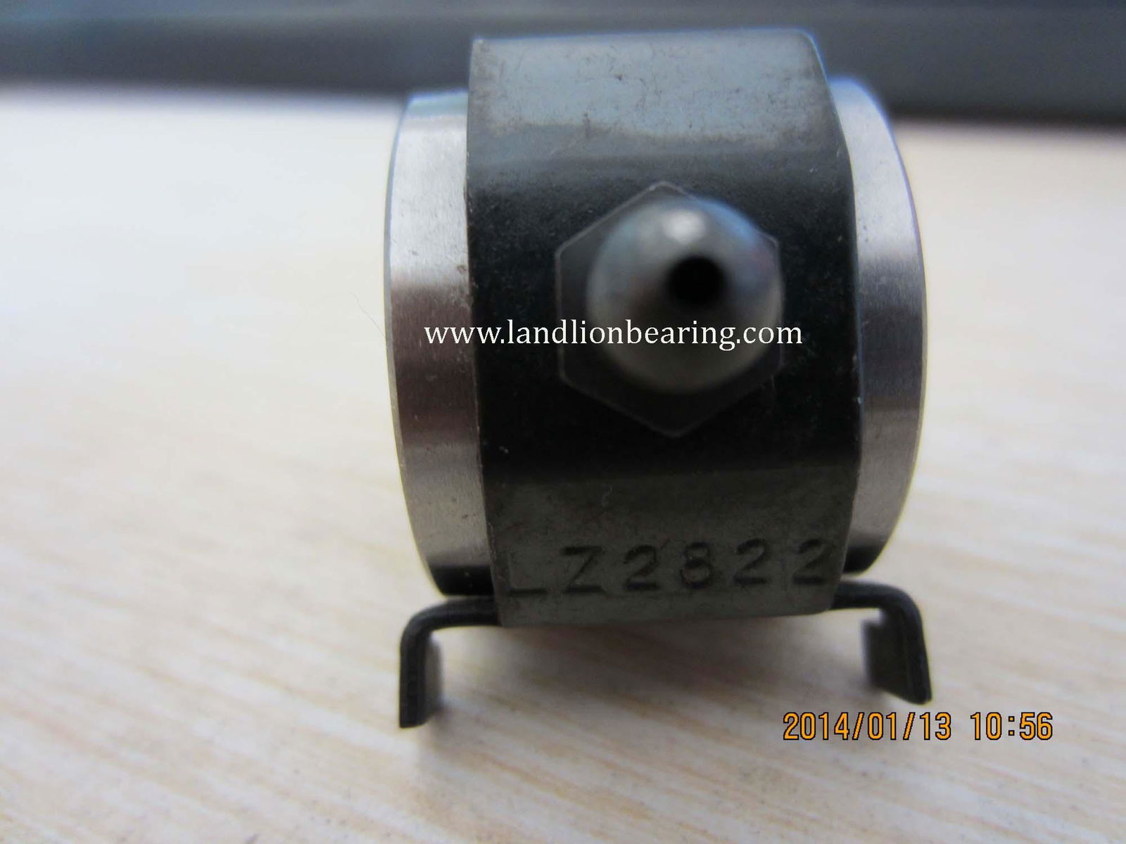 LZ2822 skf Bottom roller bearings 