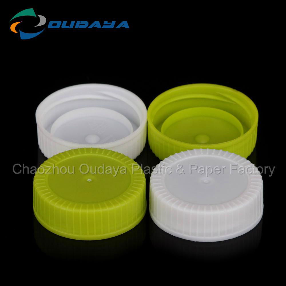 Plastic Bottle Cap And Screw Lid 5