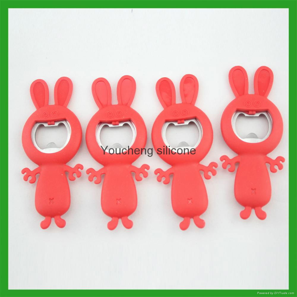 Silicone bottle opener 3