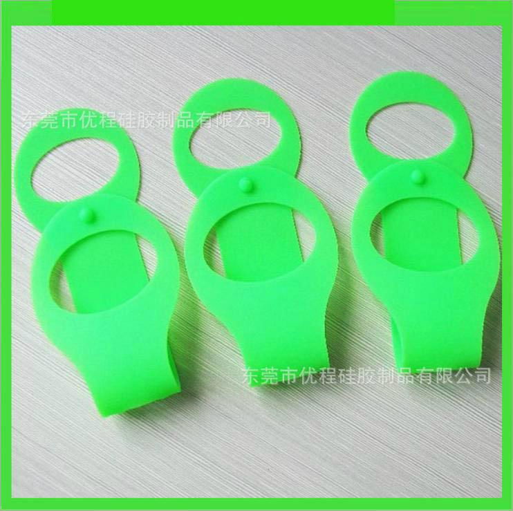  Silicone Cell Phone Charging Holder 4